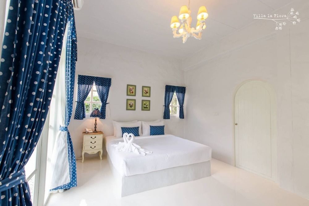 Villa La Flora Kanchanaburi Buitenkant foto